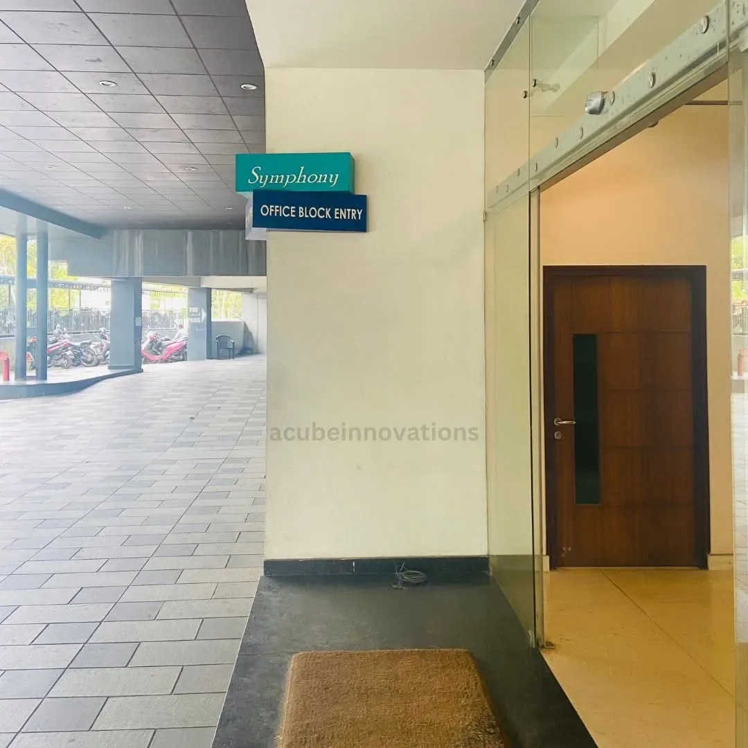 The Jomer Symphony building's entrance corridor